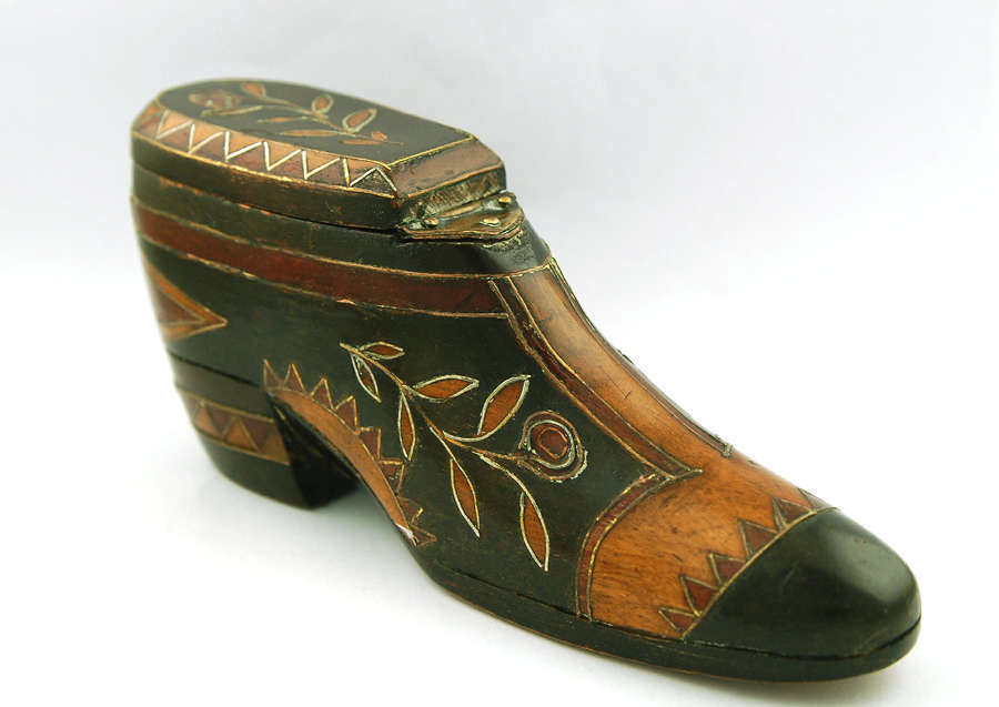 Treen Shoe