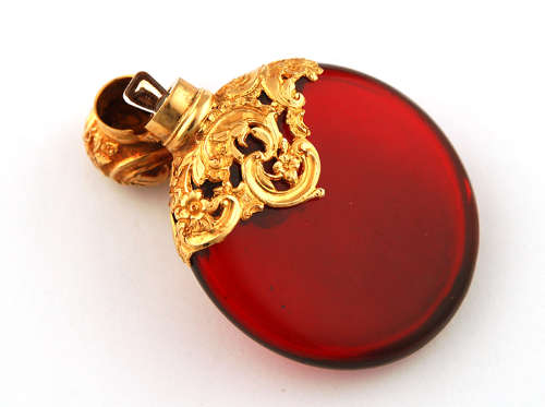 Gold-Mounted Scent