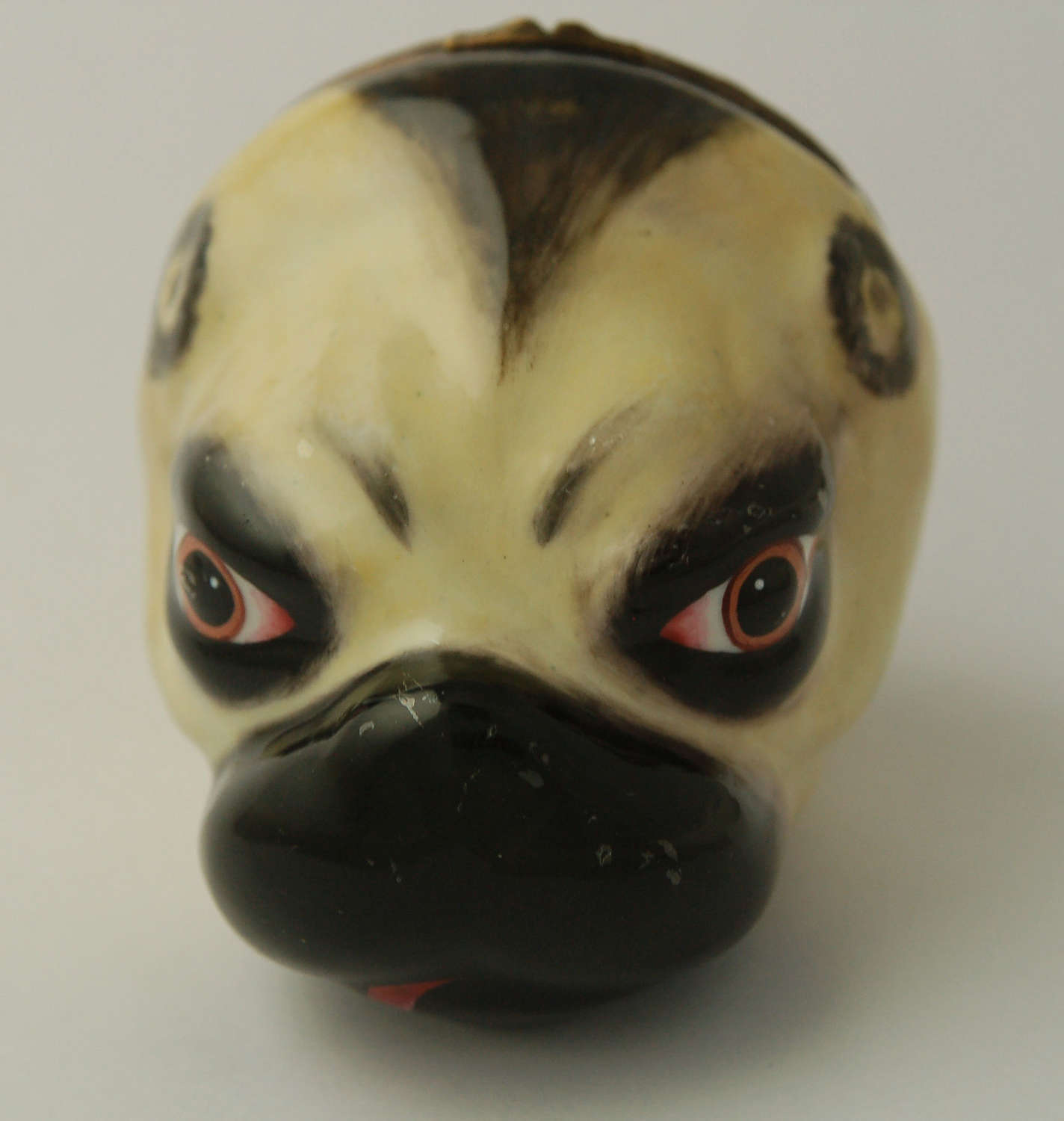 Large enamel pug's head bonbonniere C1770