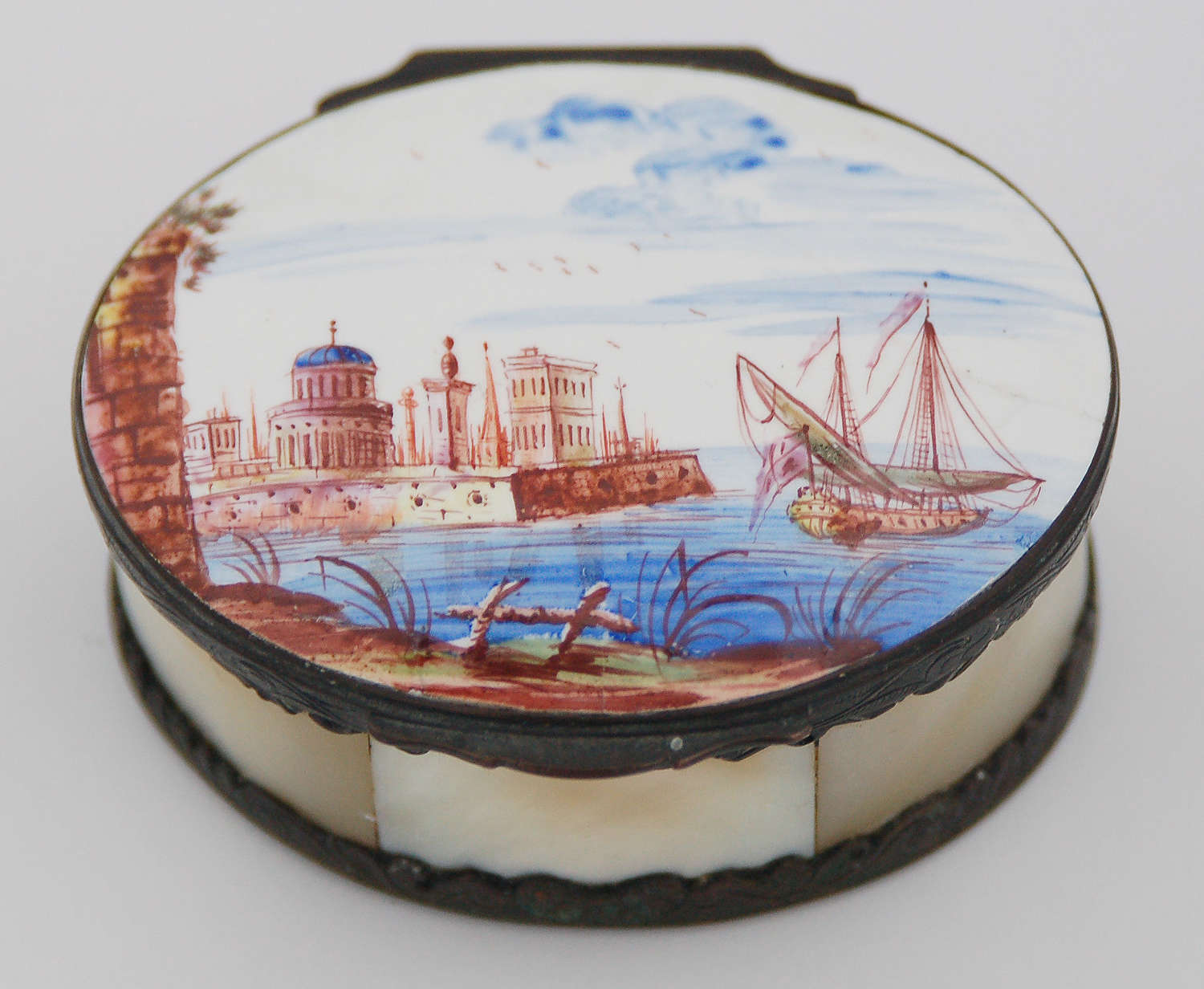 Mother of Pearl box with enamel lid C1765