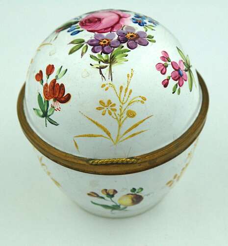 Bilston enamel soap dish C1770