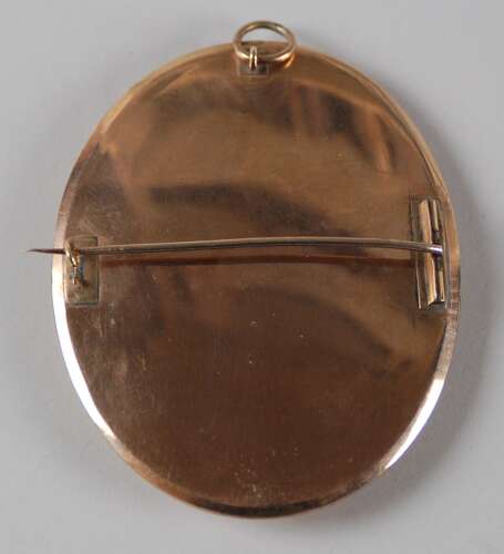Miniature of a lady by T Hazlehurst C1795 in gold frame